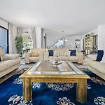 Villa Luxury Living In Exclusive Rdr491 *