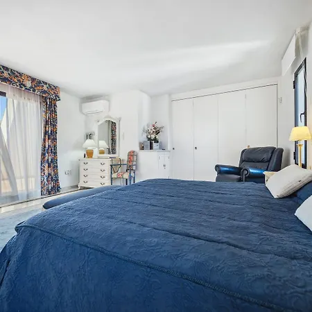 Luxury Living In Exclusive Rdr491