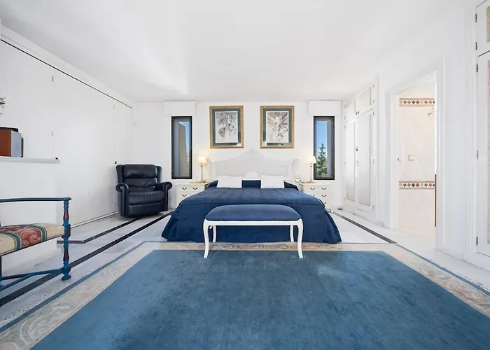 Luxury Living In Exclusive Rdr491 *