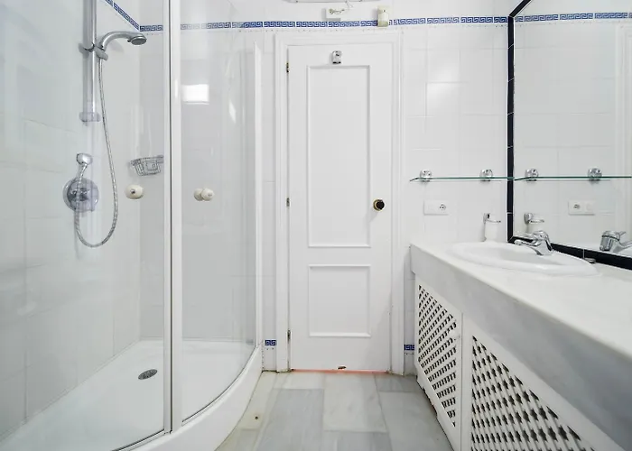 Villa Luxury Living In Exclusive Rdr491 *